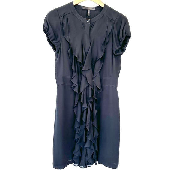 BCBG Maxazria fitted dress with short sleeves, ruffled, knee length, silk - Picture 1 of 16